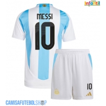 Camisa de time de futebol Argentina Lionel Messi #10 Replicas 1º Equipamento Infantil Copa America 2024 Manga Curta (+ Calças curtas)